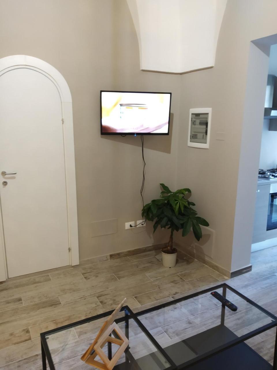 Dimora "I Santi Patroni" Aparthotel Lecce Exterior foto