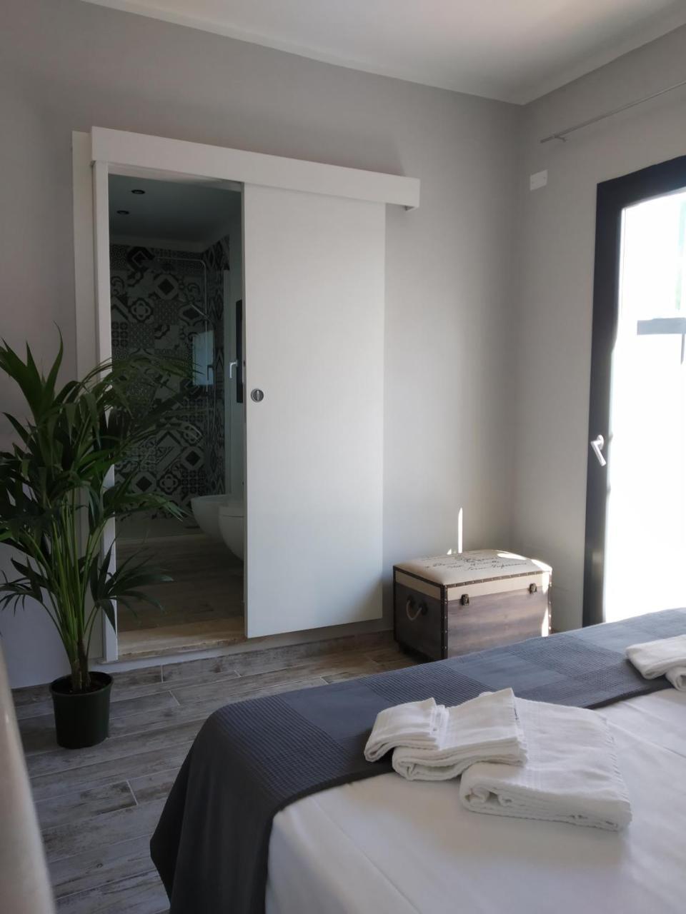 Dimora "I Santi Patroni" Aparthotel Lecce Exterior foto