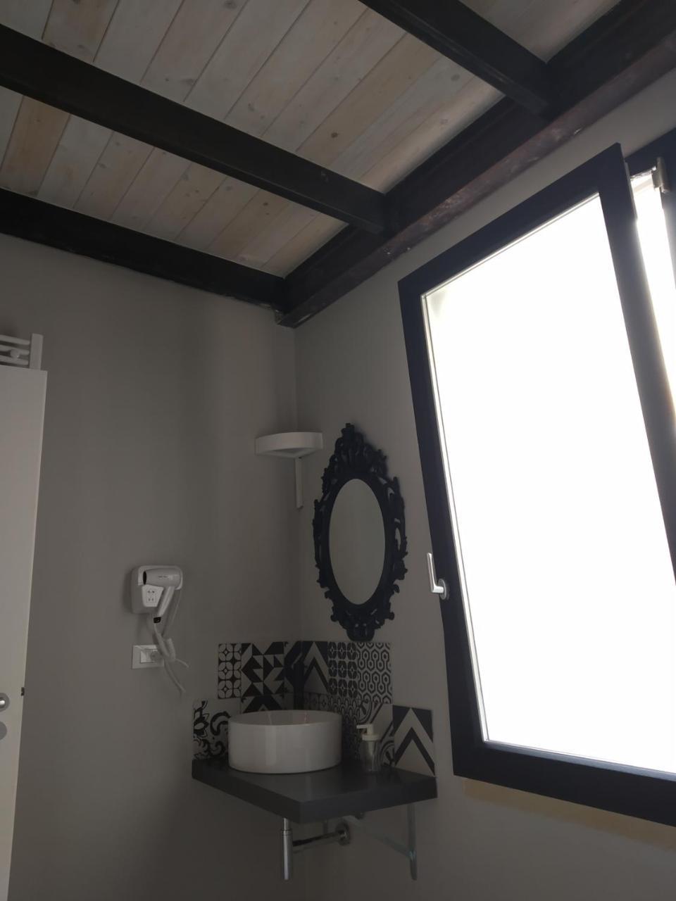 Dimora "I Santi Patroni" Aparthotel Lecce Exterior foto